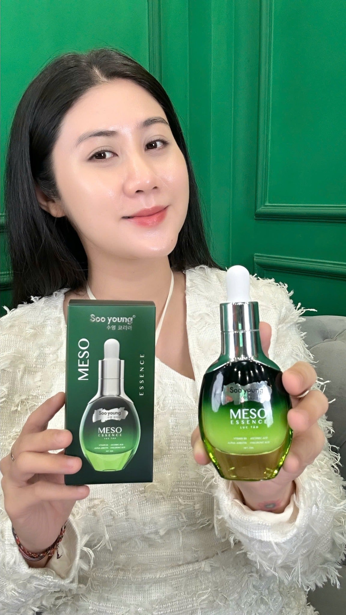 Soo Young Green Algae Meso Essence (35ml)